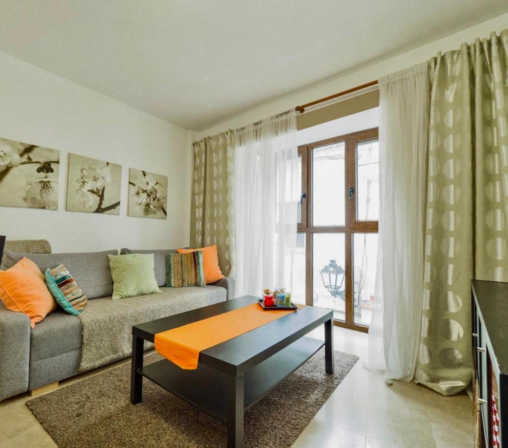 Heart Of Old Town Apartment Μαρμπέλλα Εξωτερικό φωτογραφία